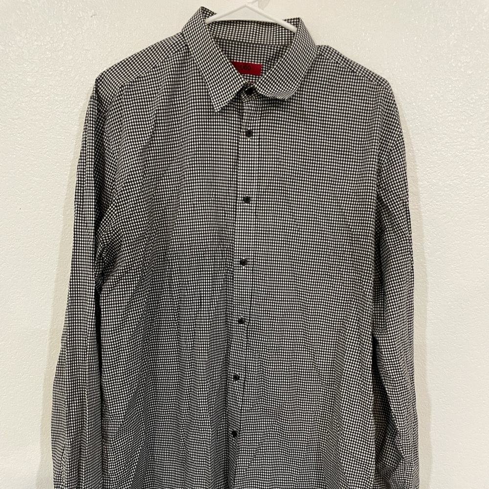 Hugo boss men’s  dress shirt
